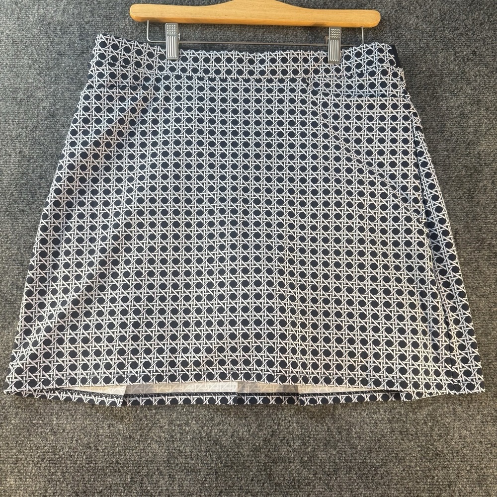 Chico's Size 1 US 8 Navy White Geometric Print Skort Stretch Pull-On Women